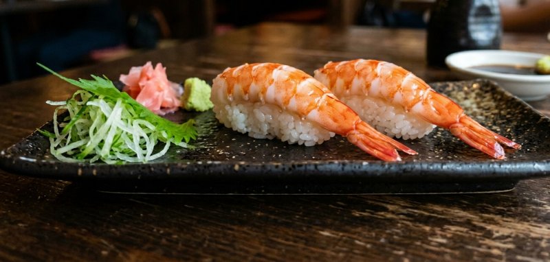 Ebi (krevety) nigiri